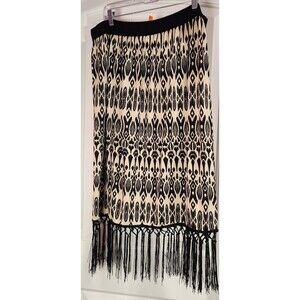 Magic Women’s Size 2X Fringe Skirt Elastic Waist